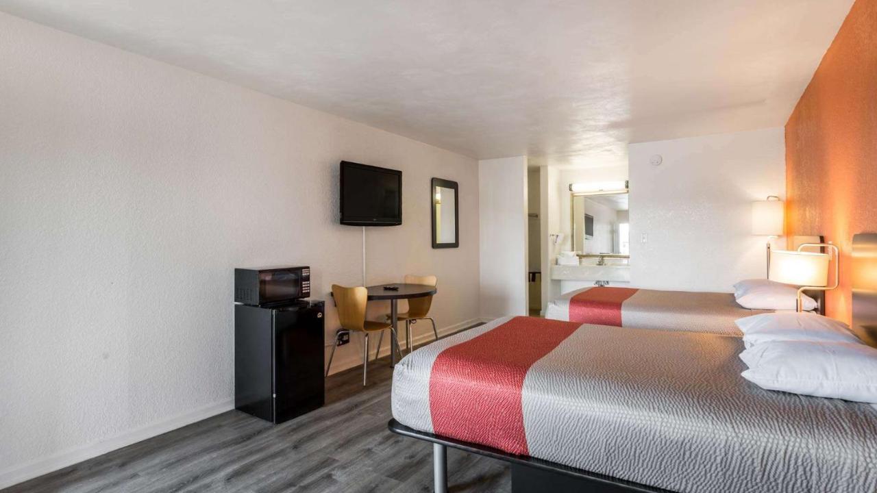Motel 6-Portsmouth, Va المظهر الخارجي الصورة