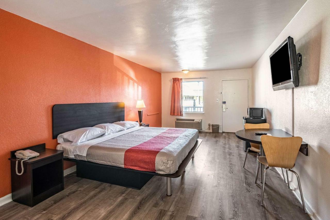 Motel 6-Portsmouth, Va المظهر الخارجي الصورة